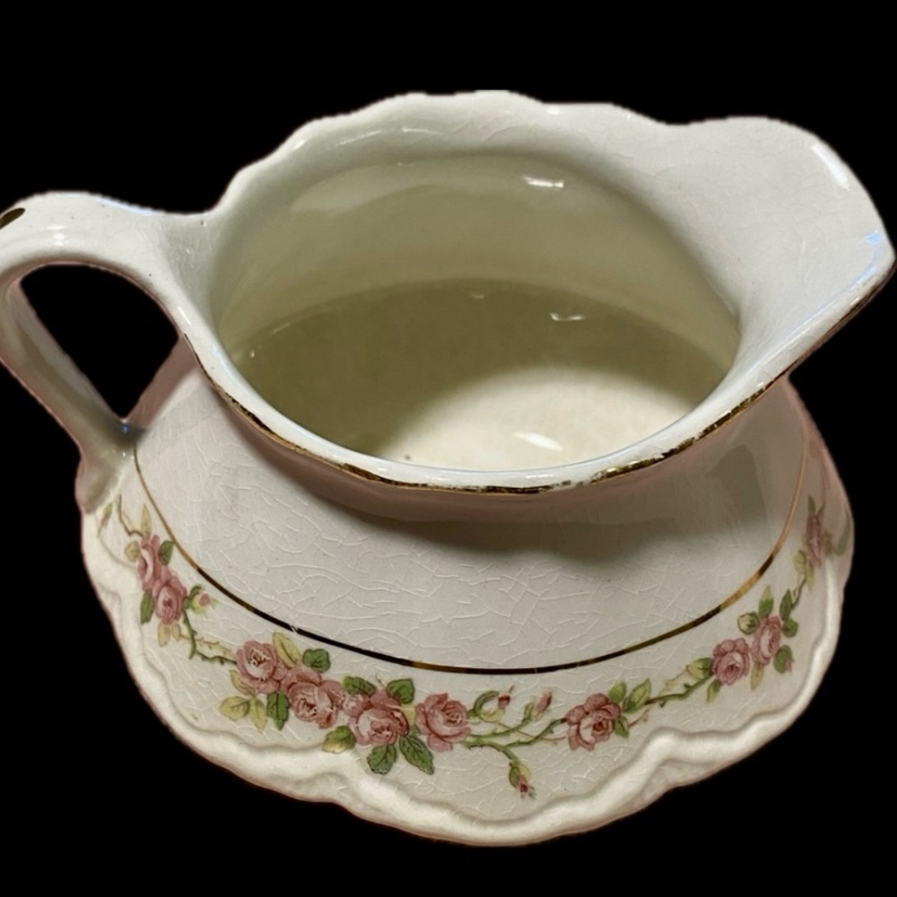 Ceramic Creamer w/ Roses - Picture 2 of 4
